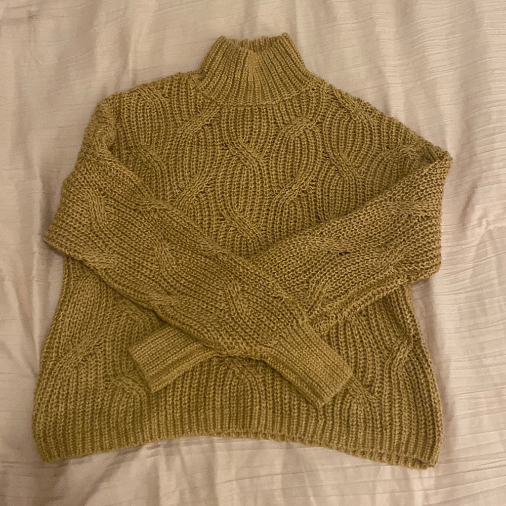 NWT Yellow Turtleneck Braided-Design American Eagle Sweater